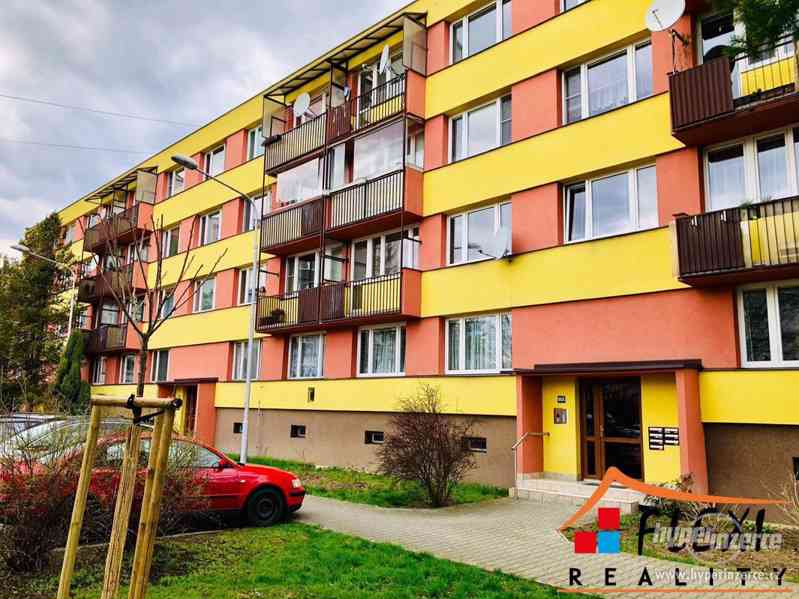 Dlouhodobý pronájem bytu 2+1 s balkonem, 52m2 - Riviéra - Frýdek-Místek - foto 3