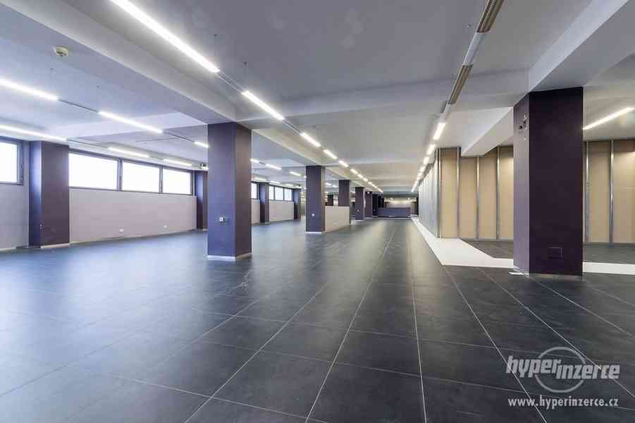 Pronájem obchodních prostor v OD Bílá Labuť, Na Poříčí, Praha 1 - foto 8