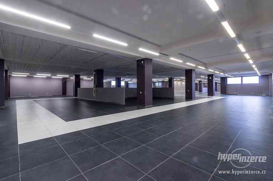 Pronájem obchodních prostor v OD Bílá Labuť, Na Poříčí, Praha 1 - foto 9