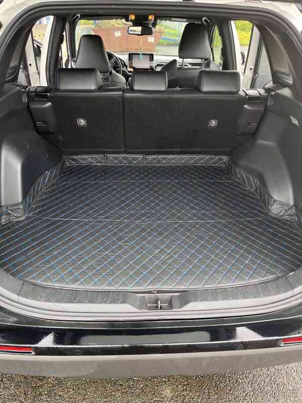 Toyota RAV4 2,5   Hybrid 4x4 - foto 7