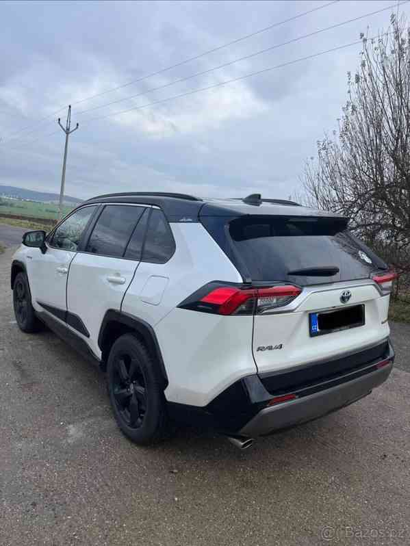 Toyota RAV4 2,5   Hybrid 4x4 - foto 1