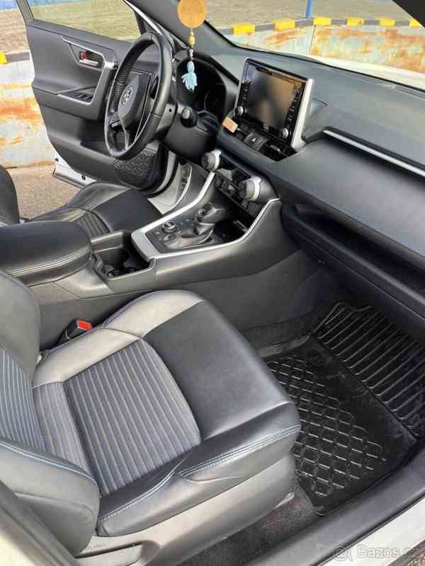 Toyota RAV4 2,5   Hybrid 4x4 - foto 5