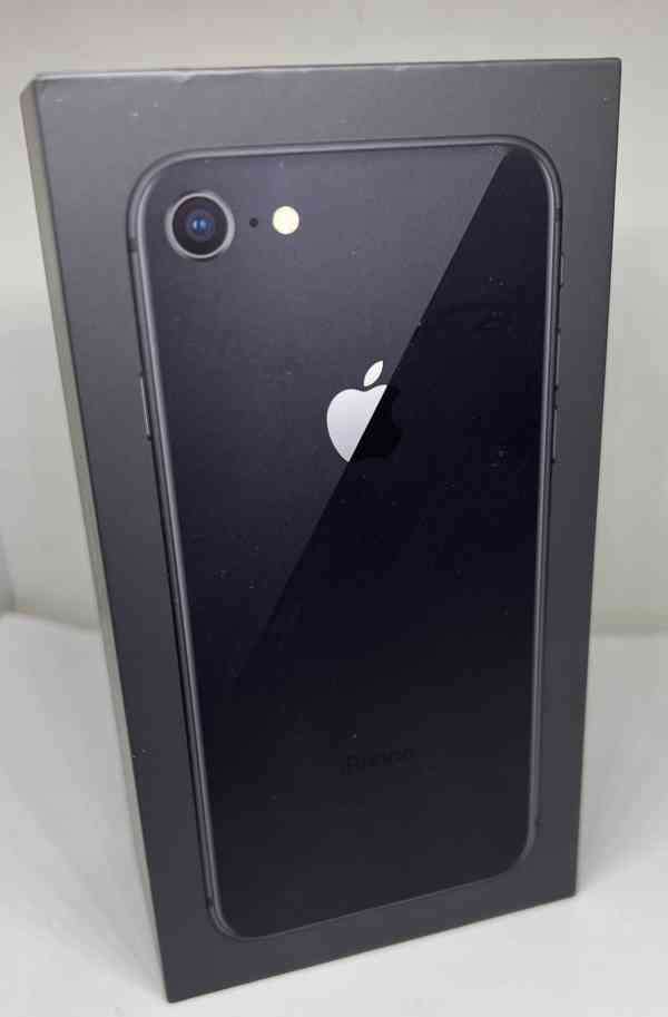 iPhone 8 256GB Black, baterie 100%, komplet - foto 1