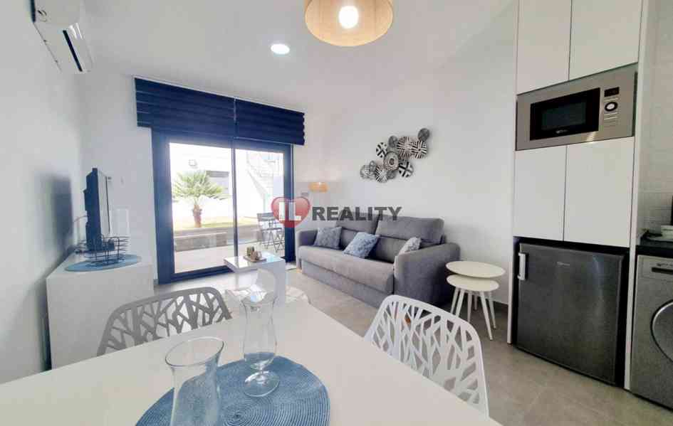 Prodej vybavená garsonka,apartmán Pilar, Španělsko, bazén, - foto 2