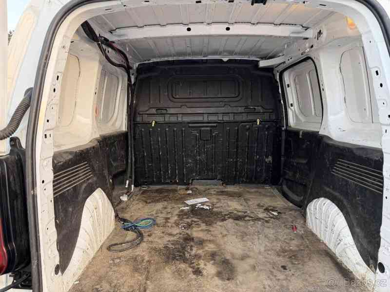 Toyota ProAce City 1,5   D odpočet dph - foto 8