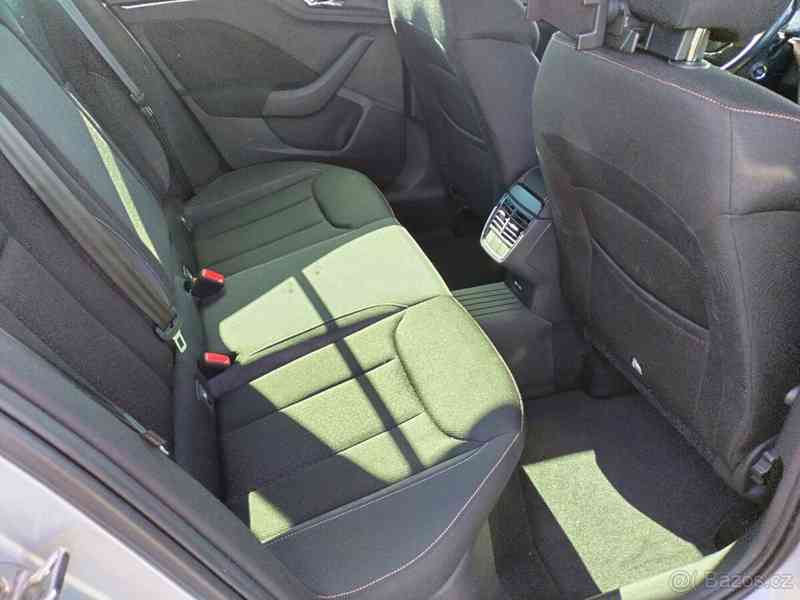 Škoda Kamiq 1,0   TSI Scoutline - foto 11