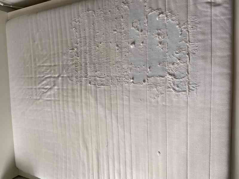 Daruji starou matraci 160×200 cm – za odvoz - foto 2