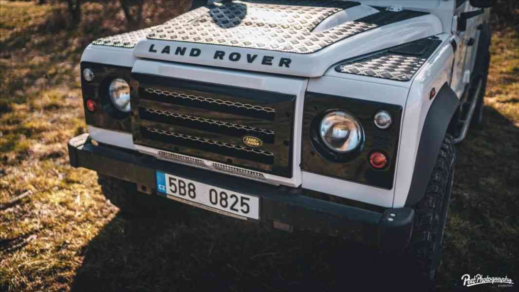 Land Rover Defender 2,4 - foto 13