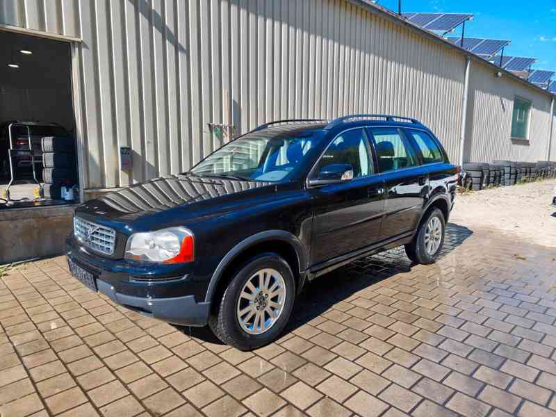 Volvo XC90 D5 Kinetic 136kw - foto 4