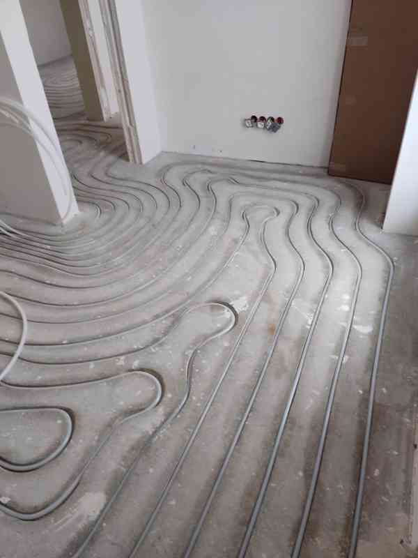 Frézované podlahové topení - foto 5