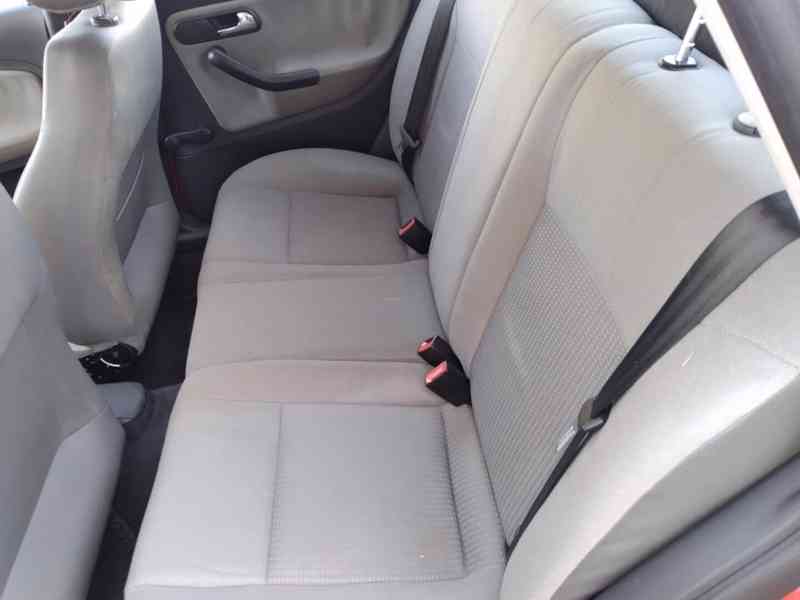 SEAT IBIZA 1.4 16V ČR,SERVISKA - foto 11