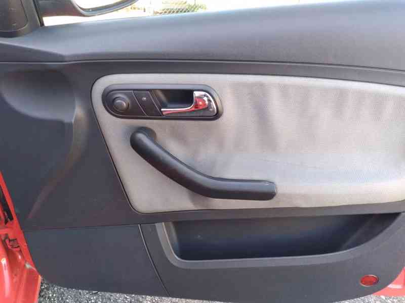 SEAT IBIZA 1.4 16V ČR,SERVISKA - foto 20