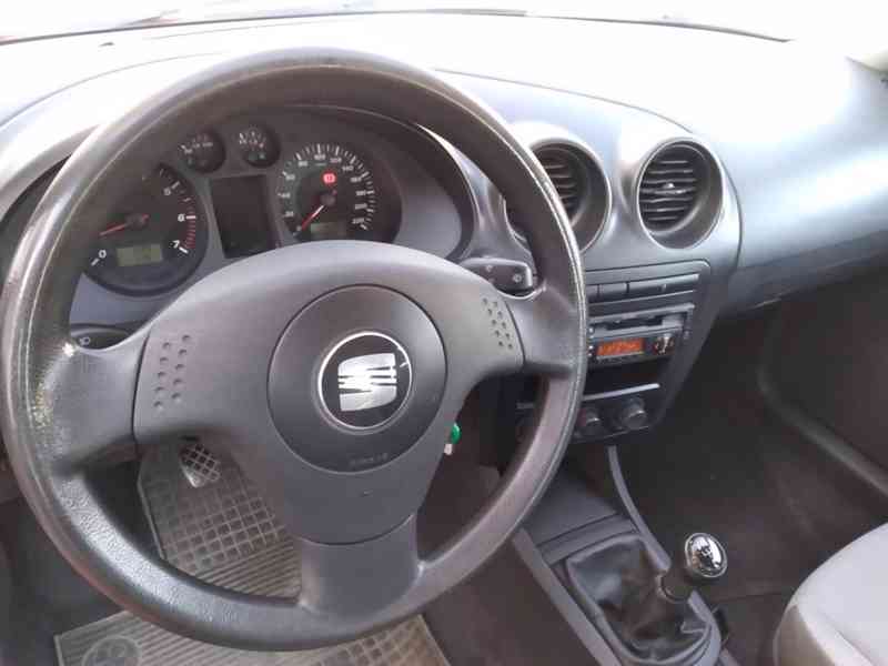 SEAT IBIZA 1.4 16V ČR,SERVISKA - foto 16