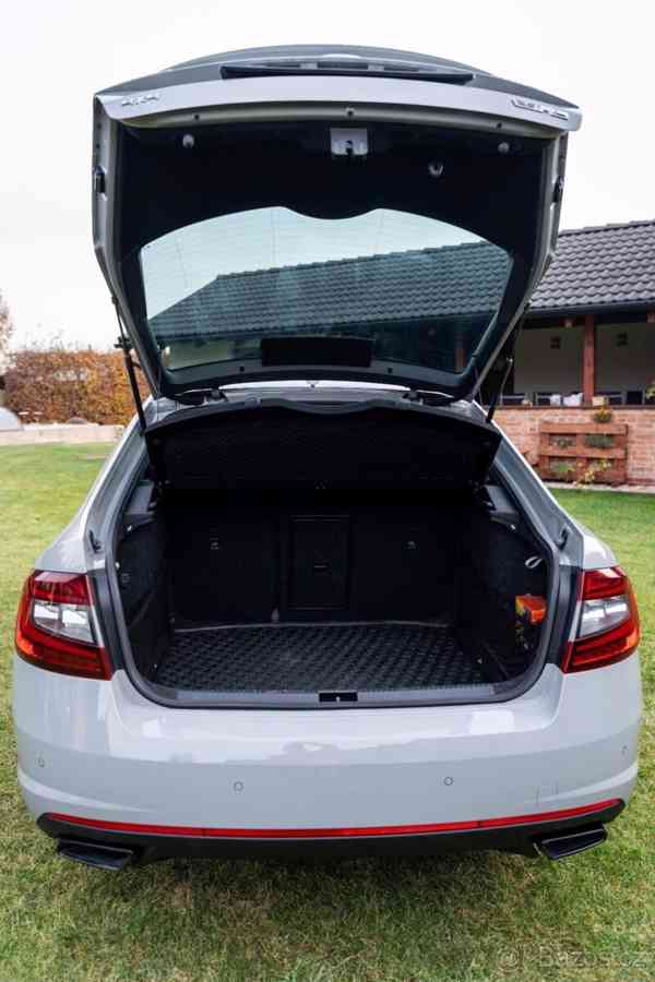 Škoda Octavia 2,0   RS TDI 4x4 DSG - foto 12