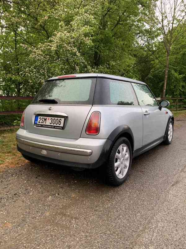 Mini Cooper 1.4 Diesel - foto 17