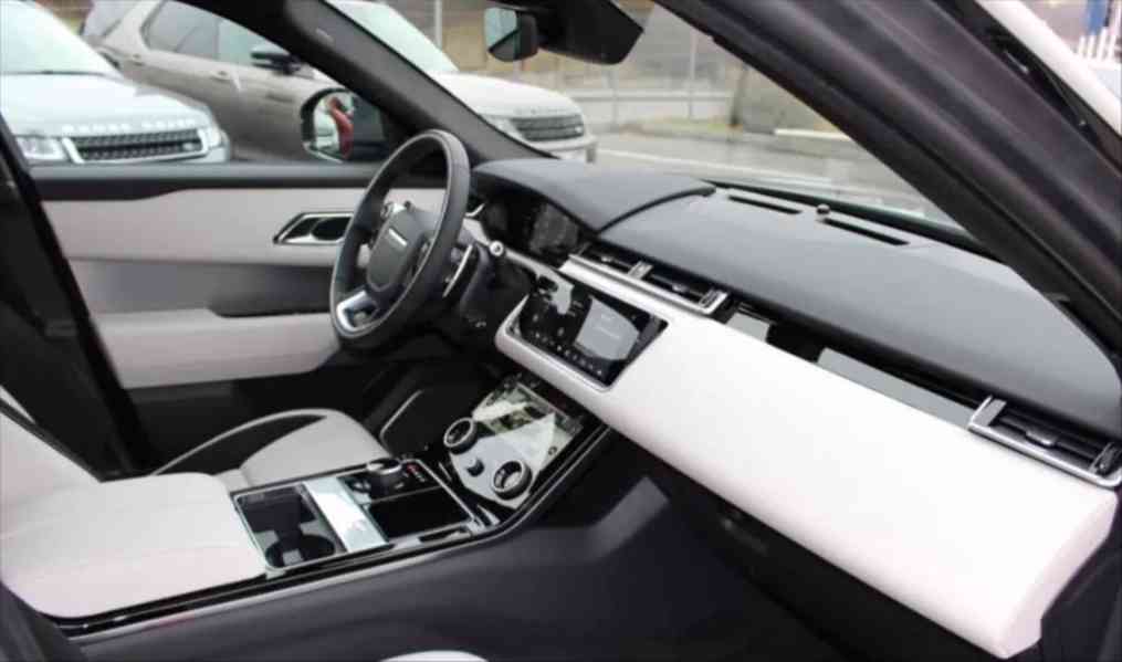 Land Rover Range Rover Velar 3,0   D300 R-Dynamic - foto 3