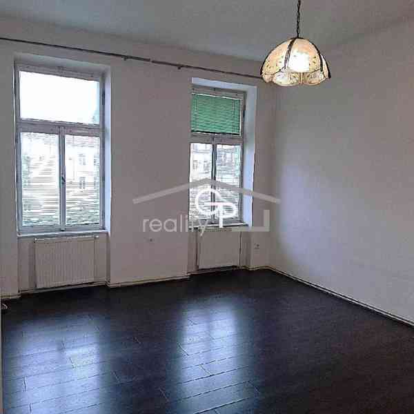 Pronájem 2+1, tř. 28. října, České Budějovice - foto 3