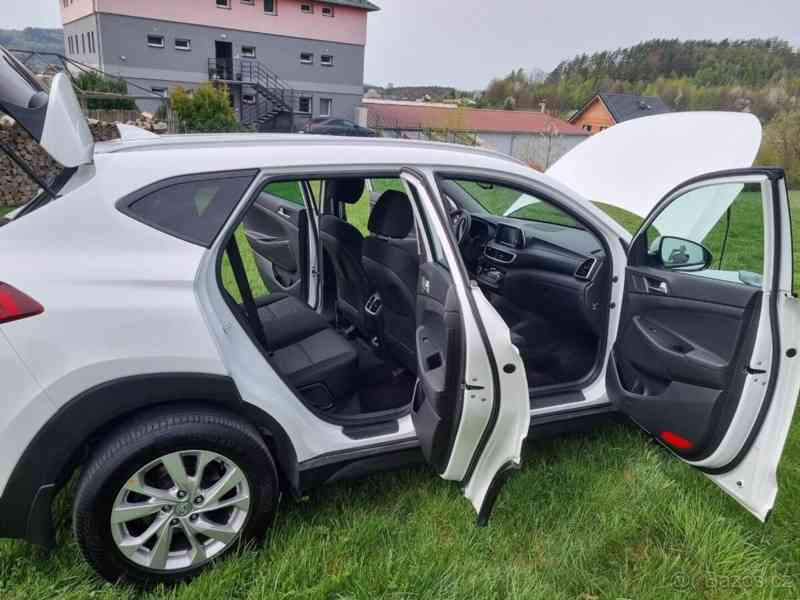 Hyundai Tucson 1,6 CRDI 85KW Adventure 4x2 - foto 6
