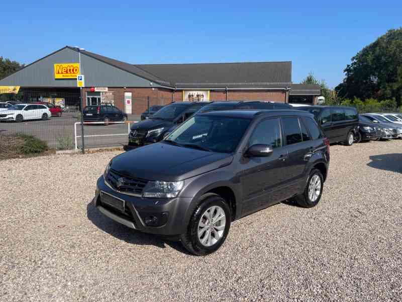 Suzuki Grand Vitara 2.4i Club Aut. benzín 124kw - foto 5