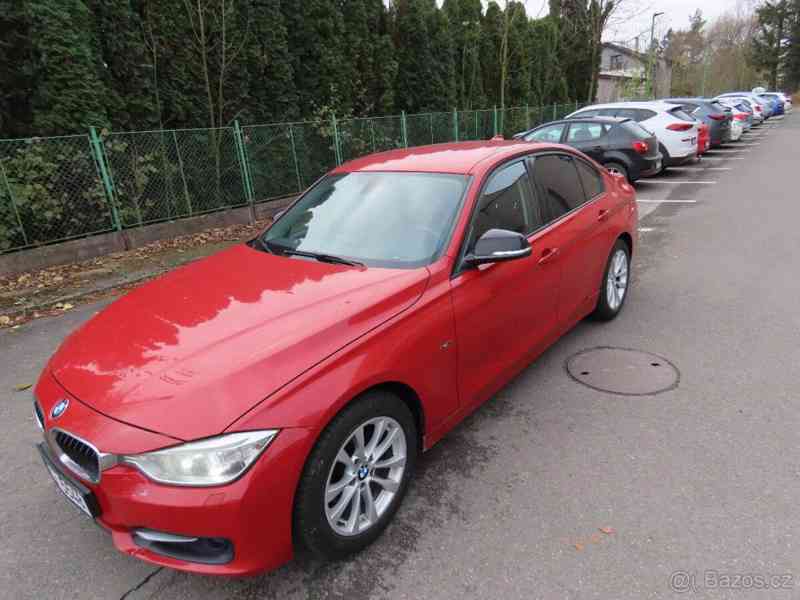 BMW Řada 3 2,0   320d Sport Line - foto 17