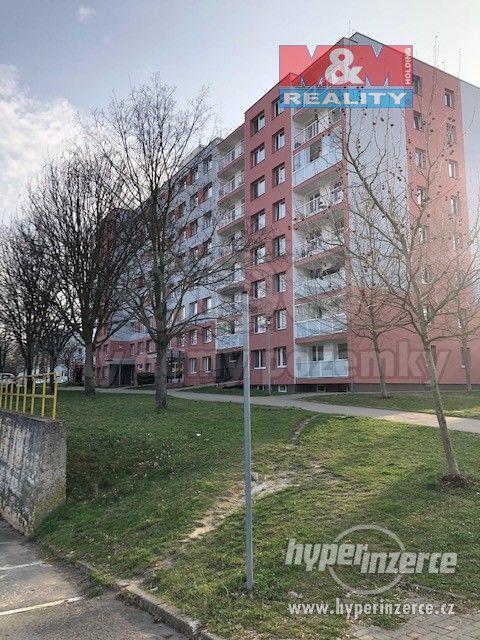 Prodej bytu 3+1, 77 m?, Čelákovice, ul. Na Stráni - foto 1