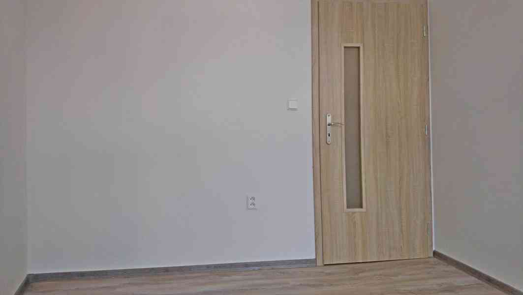 Pronájem 3+1, 60m2 (Jablonec n.N., ul. Květinová) - foto 4