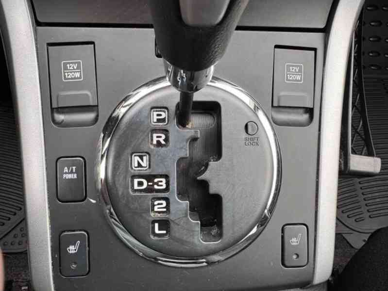 Suzuki Grand Vitara 2.4i Comfort benzín 124kw - foto 9