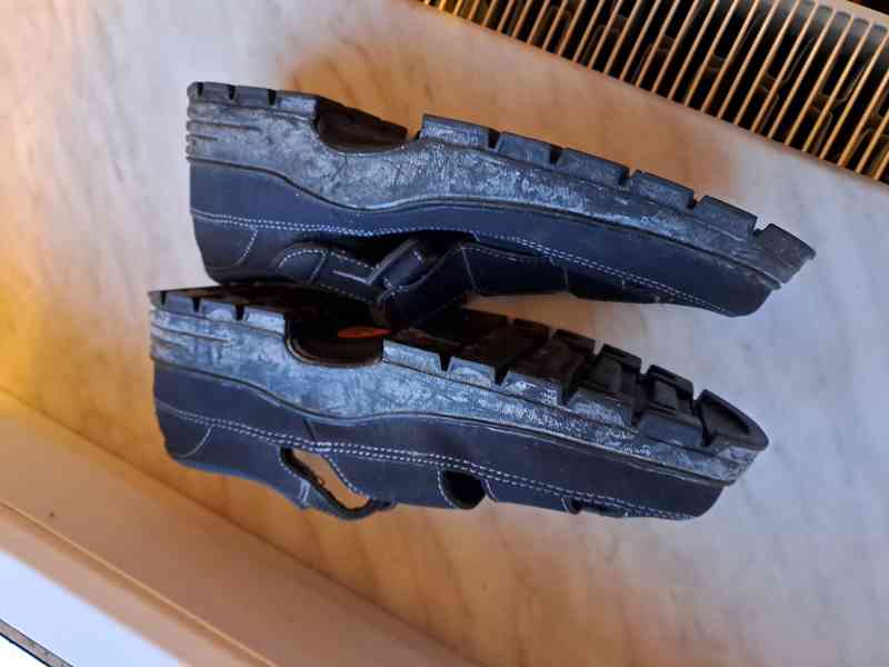 Sandále Nike 38, uk5 - foto 2
