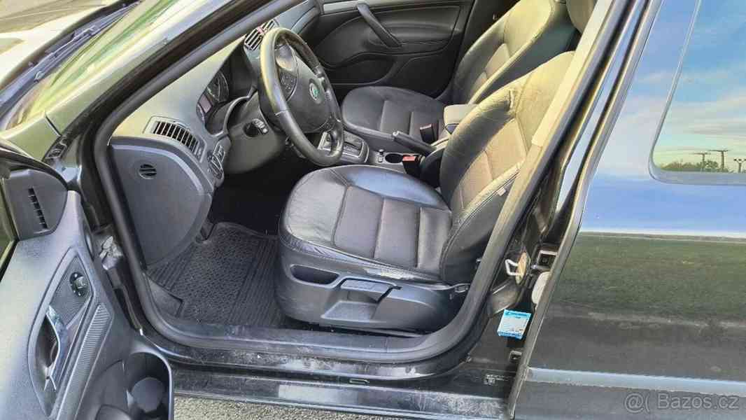 Škoda Octavia 1,9 II kombi - foto 4