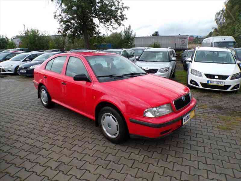 Škoda Octavia 1,6 TAŽ.ZAŘ. - foto 1