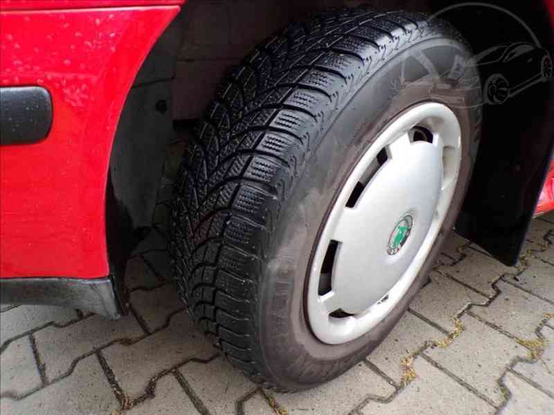 Škoda Octavia 1,6 TAŽ.ZAŘ. - foto 18