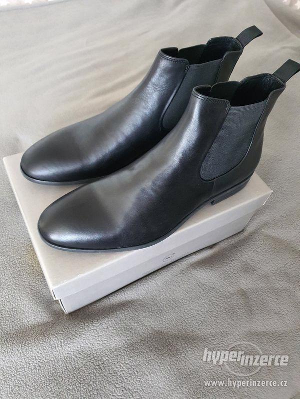 VAGABOND - Kotníková kožená obuv, černá, vel. 45
