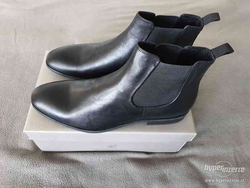 VAGABOND - Kotníková kožená obuv, černá, vel. 45 - foto 2