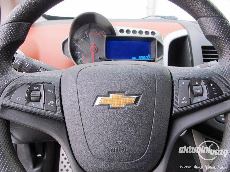 Chevrolet Aveo 1.4, benzín, vyrobeno 2012 - foto 3