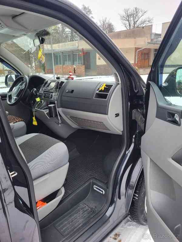 Volkswagen Caravelle 2,0   tdi - foto 6