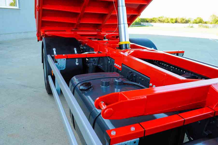 MERCEDES AXOR 1829 TŘÍSTRANNÝ SKLÁPĚČ HYDRAULICKÁ RUKA EU-5 - foto 93