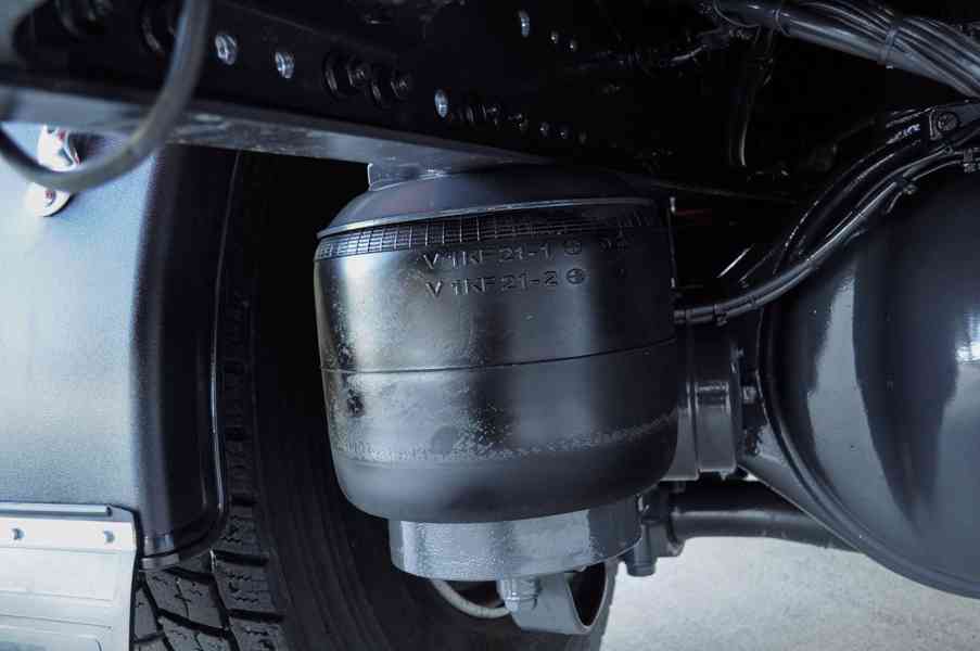MERCEDES AXOR 1829 TŘÍSTRANNÝ SKLÁPĚČ HYDRAULICKÁ RUKA EU-5 - foto 25