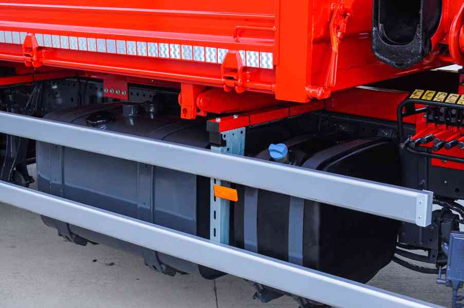 MERCEDES AXOR 1829 TŘÍSTRANNÝ SKLÁPĚČ HYDRAULICKÁ RUKA EU-5 - foto 15