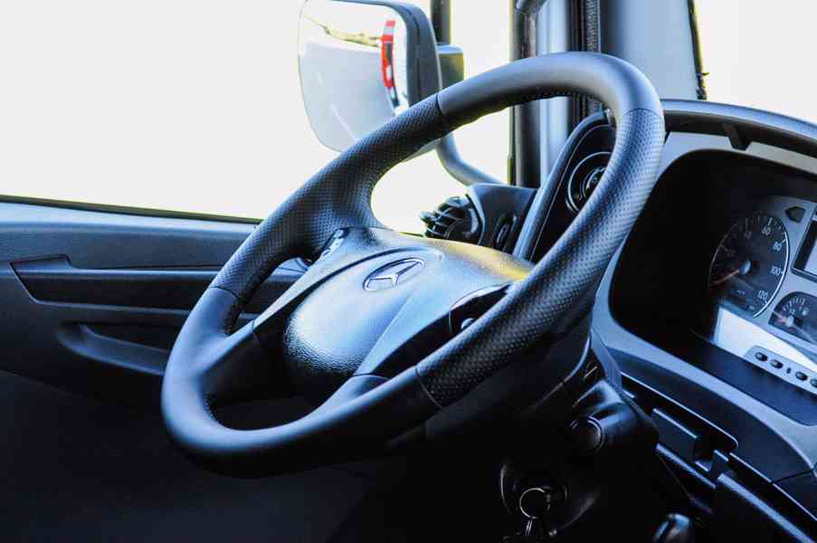 MERCEDES AXOR 1829 TŘÍSTRANNÝ SKLÁPĚČ HYDRAULICKÁ RUKA EU-5 - foto 50