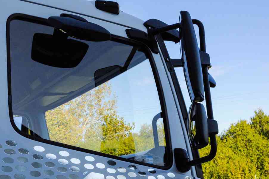 MERCEDES AXOR 1829 TŘÍSTRANNÝ SKLÁPĚČ HYDRAULICKÁ RUKA EU-5 - foto 12
