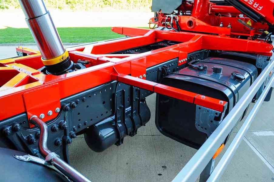 MERCEDES AXOR 1829 TŘÍSTRANNÝ SKLÁPĚČ HYDRAULICKÁ RUKA EU-5 - foto 92