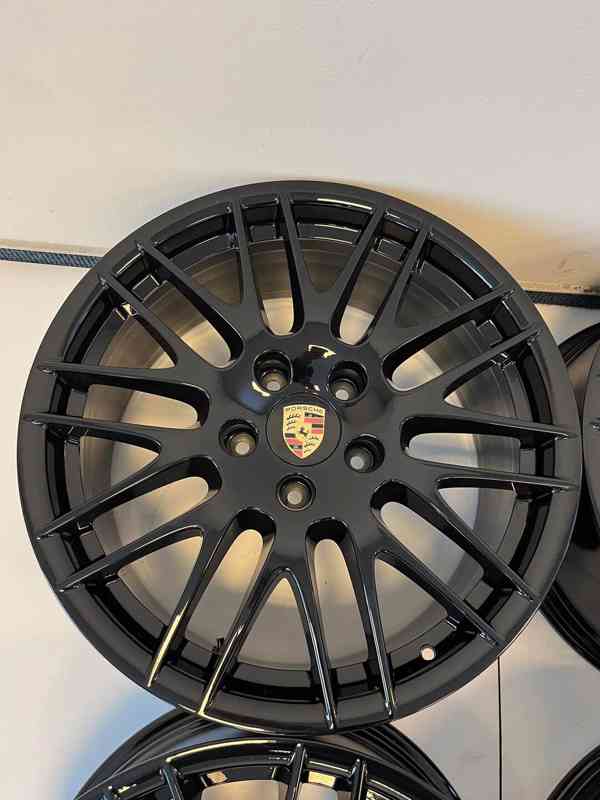 ALU KOLA PORSCHE CAYENNE 20'' - foto 2