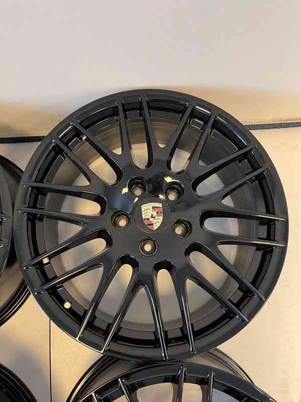 ALU KOLA PORSCHE CAYENNE 20'' - foto 3