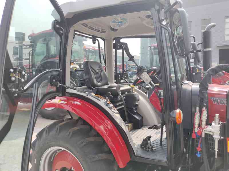 Traktor HANWO HWE 354 C, STAGE V, 4 válcový motor víčko - foto 12