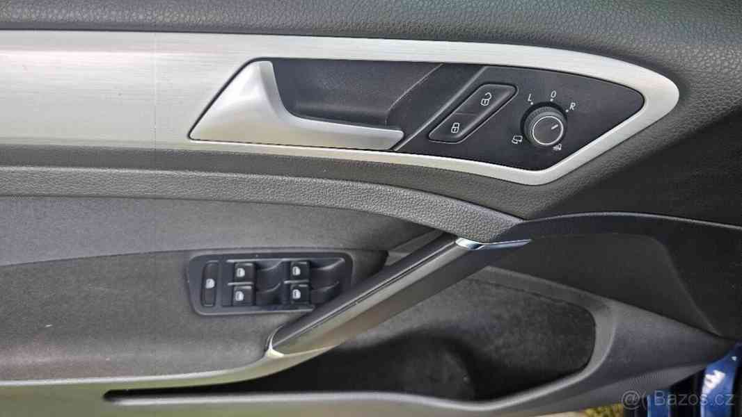 Volkswagen Golf 1,4   7 - foto 9
