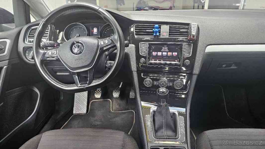 Volkswagen Golf 1,4   7 - foto 8