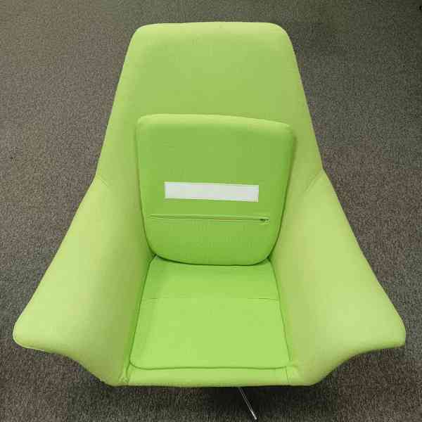 2x zelená otočná a výškově nastavitelná křesla... - foto 6