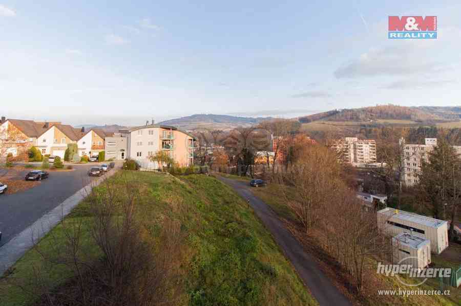 Prodej mezonetového bytu 4+1, 124 m?, Sušice, ul. Pod Lesem - foto 4