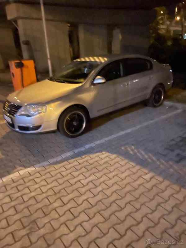 Volkswagen Passat 1,9 - foto 2