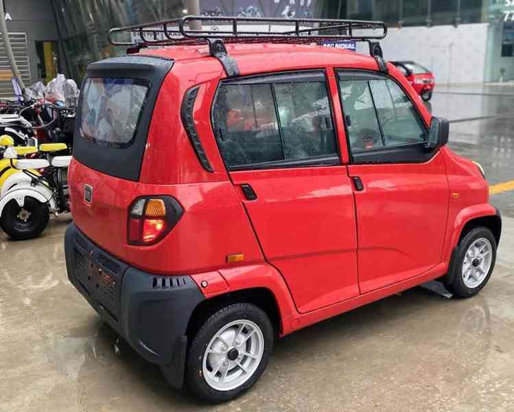 Bajaj Qute RE60 Car - foto 3